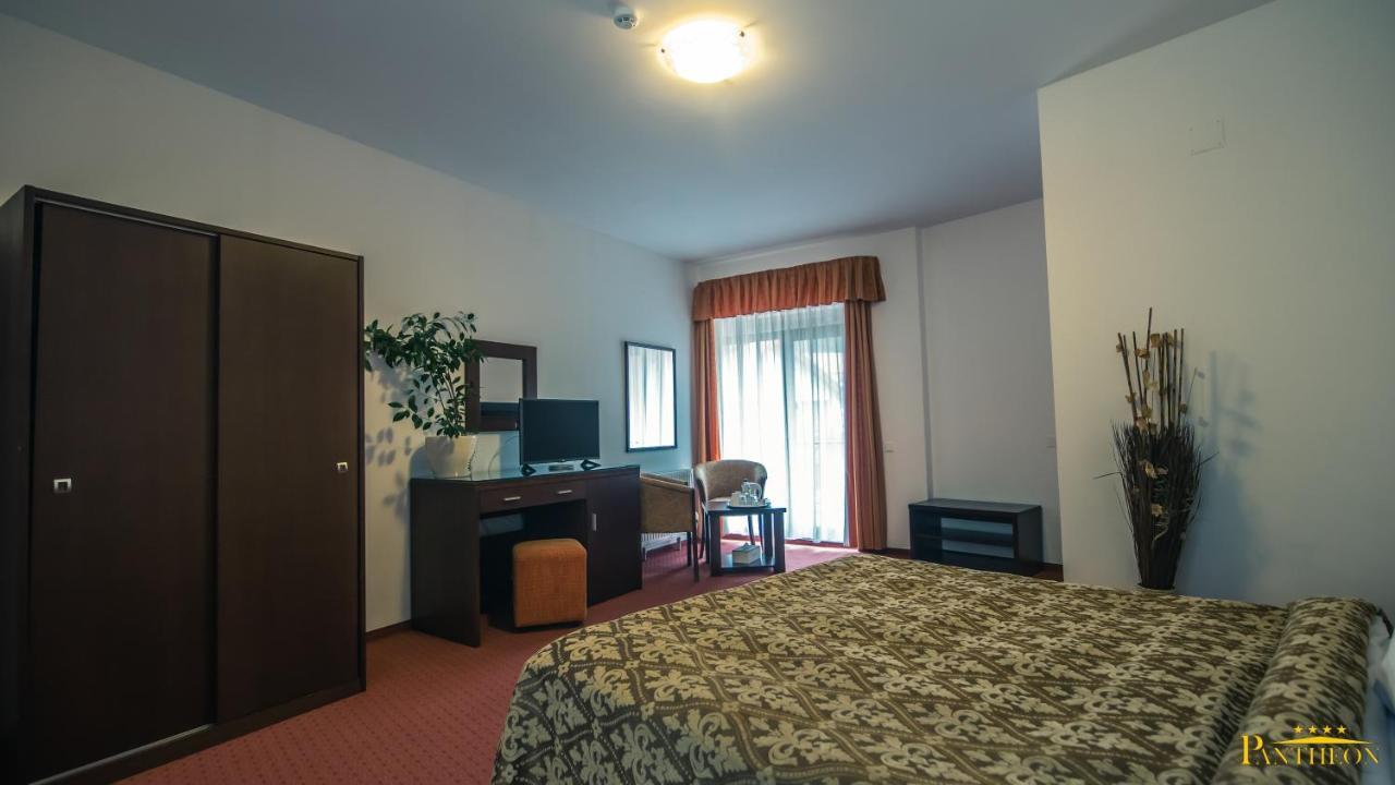 Pension Pantheon Poiana Brașov Zewnętrze zdjęcie